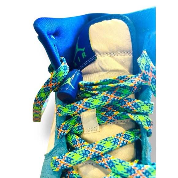 Nike Air Jordan 1 Mid SE Size 6.5Y Blue Green White DA8010-400 Youth Sneakers - Picture 7 of 16